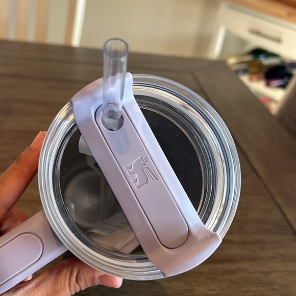 Stanley Quencher 40 oz tumbler Exclusive color in Pastel tie dye - Picture 8 of 9